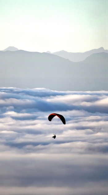 Vol au dessus d'un nid de brouillard